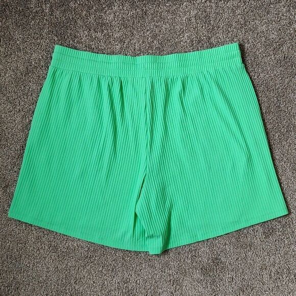 Women's‎ New With Tag Active Zone Size 2X Green Ribbed Shorts - Picture 9 of 16
